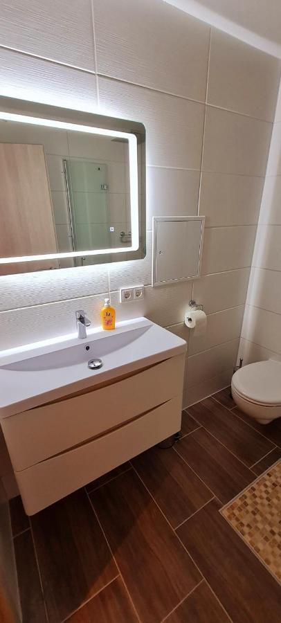 Moderne Wohlfuehlferienwohnung In Hildburghausen Extérieur photo